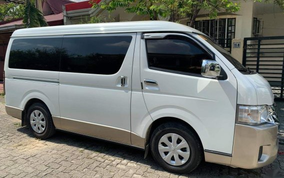 Pearl White Toyota Grandia 2018 for sale in Antipolo-1