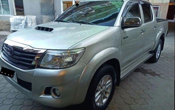 Silver Toyota Hilux 2014 for sale in Tacloban City