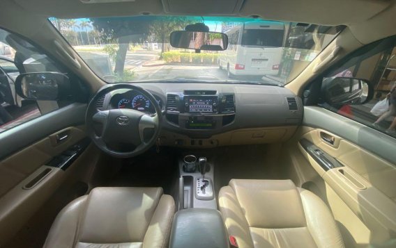 Black Toyota Fortuner 2013 for sale in Muntinlupa City-6