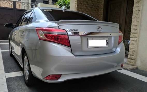 Selling Silver Toyota Vios 2016 Sedan Automatic in Quezon City-3