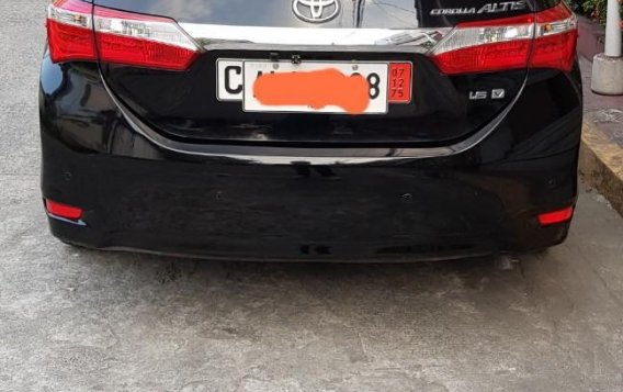 Black Toyota Corolla Altis 2015 for sale in Manila-3