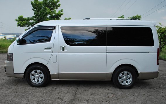 Sell White 2016 Toyota Hiace Van in Manila-1