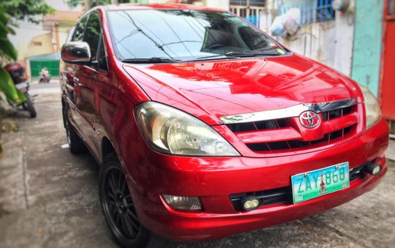 Selling Red Toyota Innova 2005 SUV / MPV in Quezon City-2