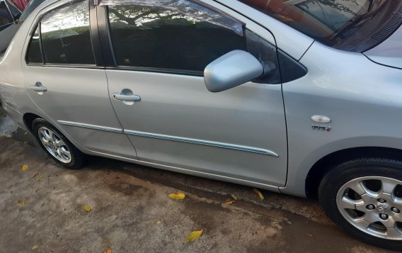 Selling Silver Toyota Vios 2012 Sedan in Valenzuela-1