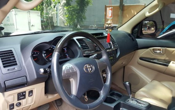 Selling White Toyota Fortuner 2014 in Cebu City-7