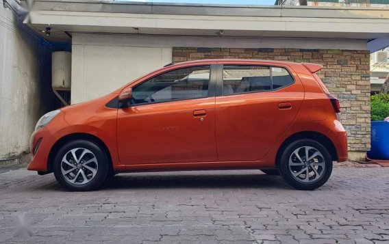 Orange Toyota Wigo 2018 for sale in Manila-7