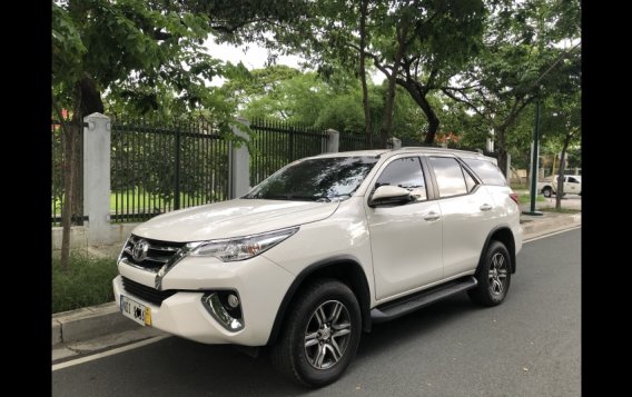 White Toyota Fortuner 2019 SUV / MPV for sale in Manila