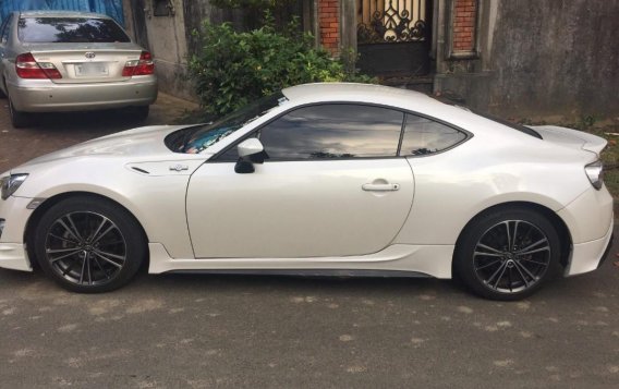 Selling White Toyota 86 2013 in Antipolo-3