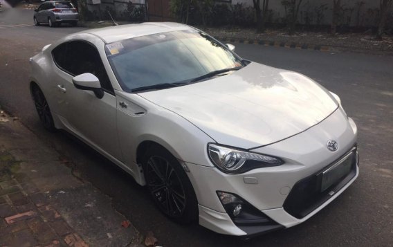 Selling White Toyota 86 2013 in Antipolo
