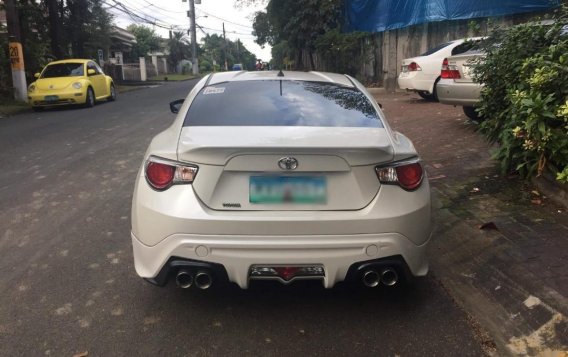 Selling White Toyota 86 2013 in Antipolo-1