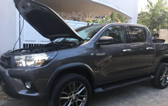 Black Toyota Hilux 2018 for sale in Bulacan