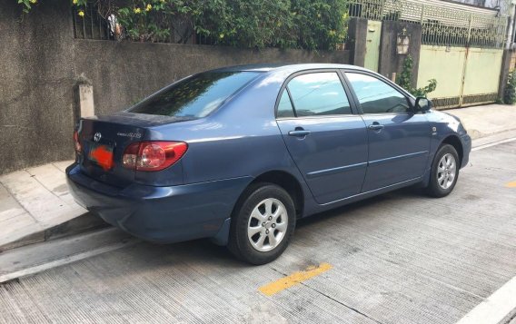 Selling Blue Toyota Corolla Altis 2005 in Makati-3