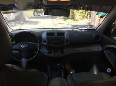 Sell Silver 2007 Toyota Rav4 in Alabang Town Center-7
