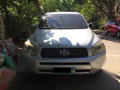 Sell Silver 2007 Toyota Rav4 in Alabang Town Center