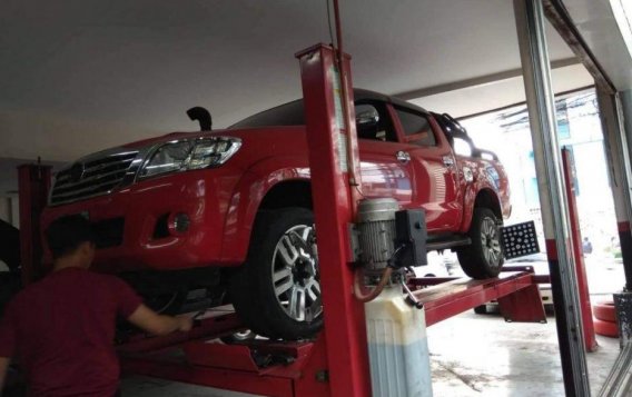 Selling Pink Toyota Hilux 2013 in Marikina City-2