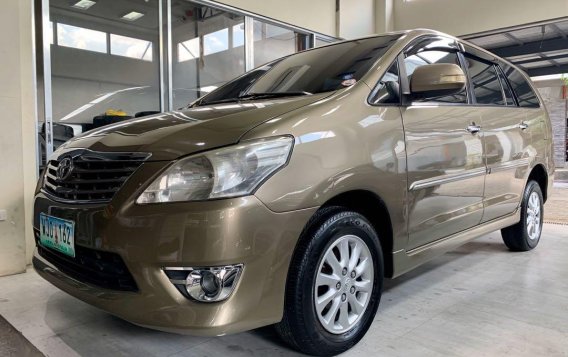 Selling Brown Toyota Innova in Manila-1