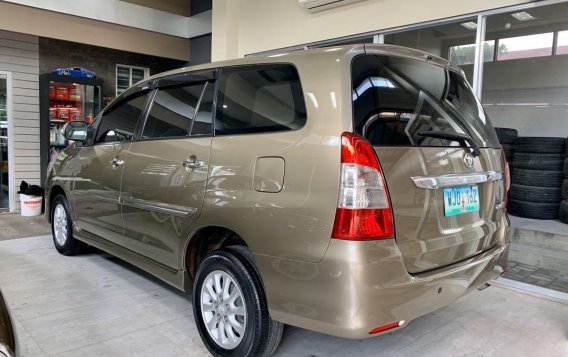 Selling Brown Toyota Innova in Manila-2