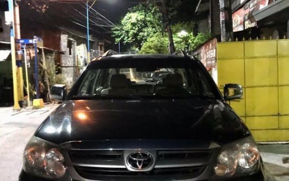 Black Toyota Fortuner 2006 for sale in Mandaluyong Cit