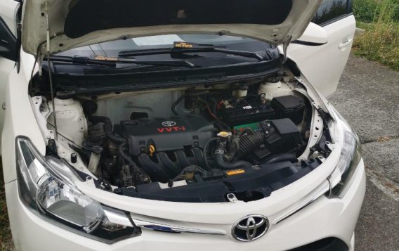 Sell White 2016 Toyota Vios in Manila-5