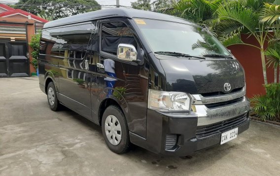 Selling Black Toyota Hiace 2018 in San Fernando-1