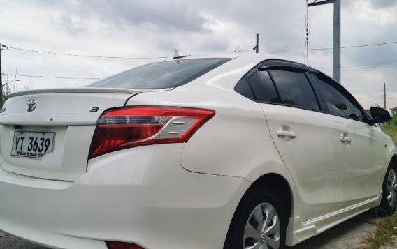 Sell White 2016 Toyota Vios in Manila-9