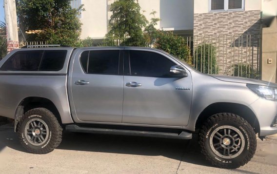 Grey Toyota Hilux 2016 for sale in Angeles City-2