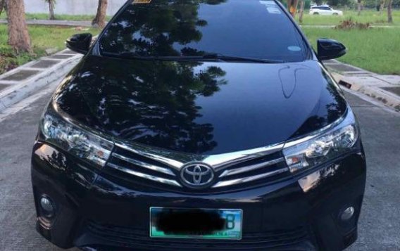 Sell Black 2014 Toyota Corolla in San Fernando-2