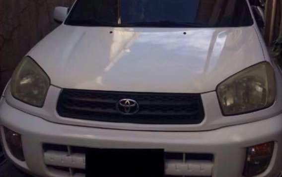 Sell White 2002 Toyota Rav4 in Cebu I.T. Park