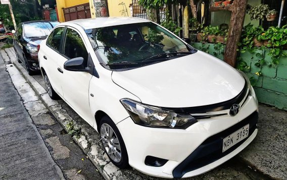 White Toyota Vios 2016 Sedan at 70000 for sale-8