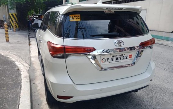White Toyota Fortuner 2019 for sale in Manila-1