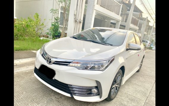 Sell White 2018 Toyota Corolla Altis in Quezon City-1