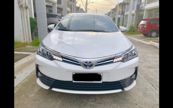 Sell White 2018 Toyota Corolla Altis in Quezon City-2