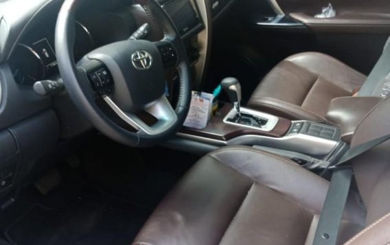 White Toyota Fortuner 2019 for sale in Manila-4
