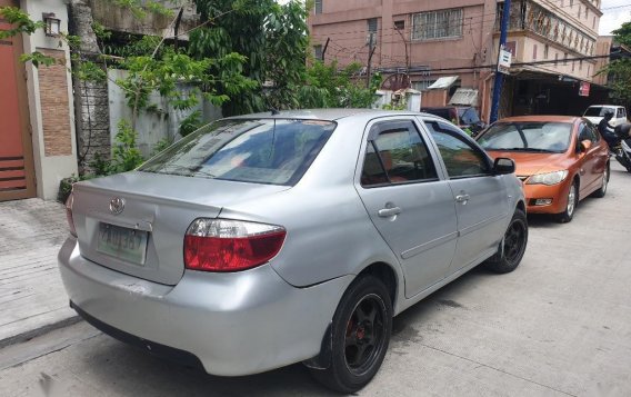 Sell Silver 2005 Toyota Vios in Caloocan City