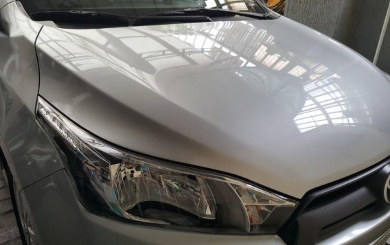 Selling Silver Toyota Yaris 2015 in Pasay City-1