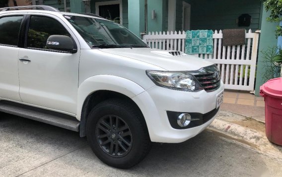 White Toyota Fortuner 2015 for sale in Muntinlupa City-5