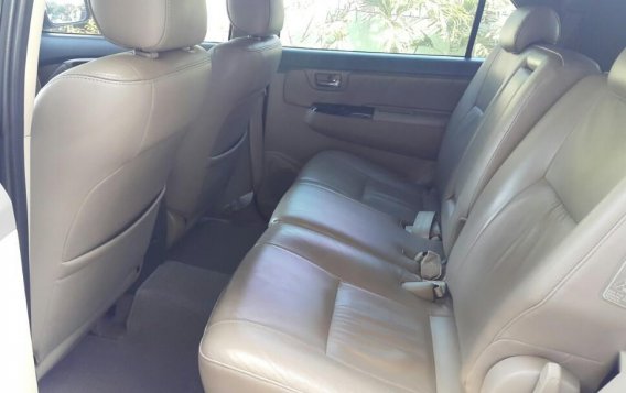 Grey Toyota Fortuner 2018 for sale in Cavite-7