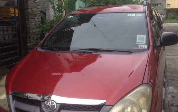 Red Toyota Innova 2007 for sale in Quezon City-6