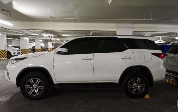 White Toyota Fortuner 2016 for sale in Pasig City-7