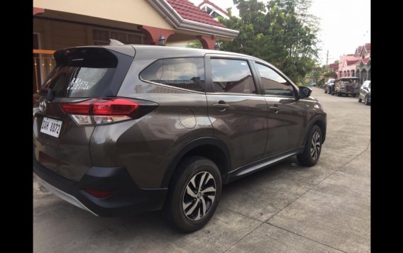 Brown Toyota Rush 2018 for sale in Batangas City-7