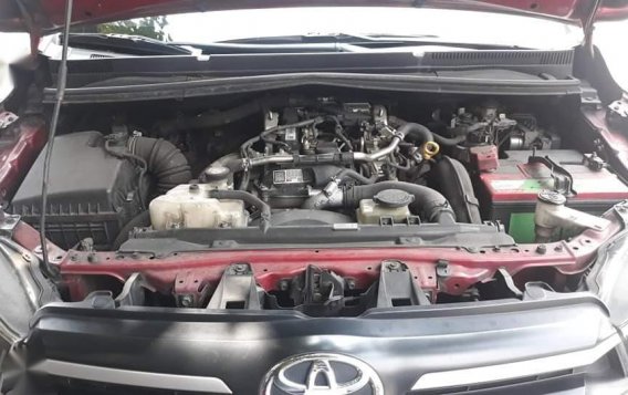 Red Toyota Innova 2016 for sale in Marikina-4