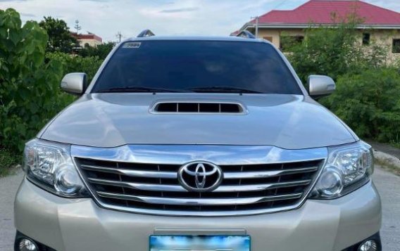 Selling Beige Toyota Fortuner 2014 in Cavite