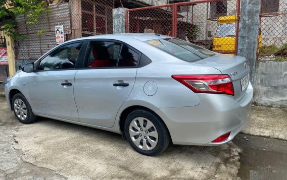 Selling SIlver Toyota Vios 2016 in Manila-4