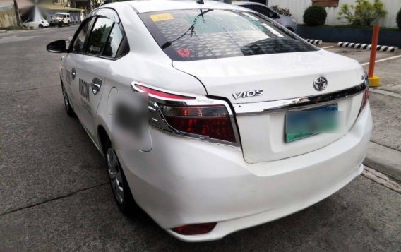 White Toyota Vios for sale in Manila-2