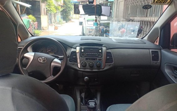 Red Toyota Innova for sale in Pasig-8