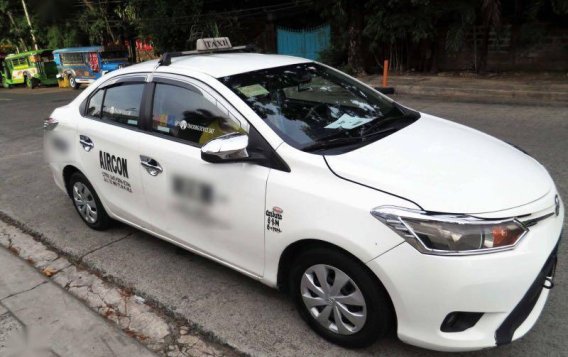 White Toyota Vios for sale in Manila