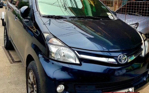 Blue Toyota Avanza for sale in Manila-3