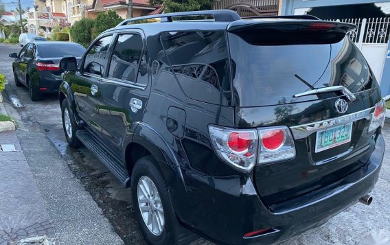 Black Toyota Fortuner for sale in Manila-4