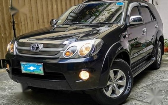  Black Toyota Fortuner for sale in Manila