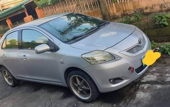 Selling Silver Toyota Vios in Naga